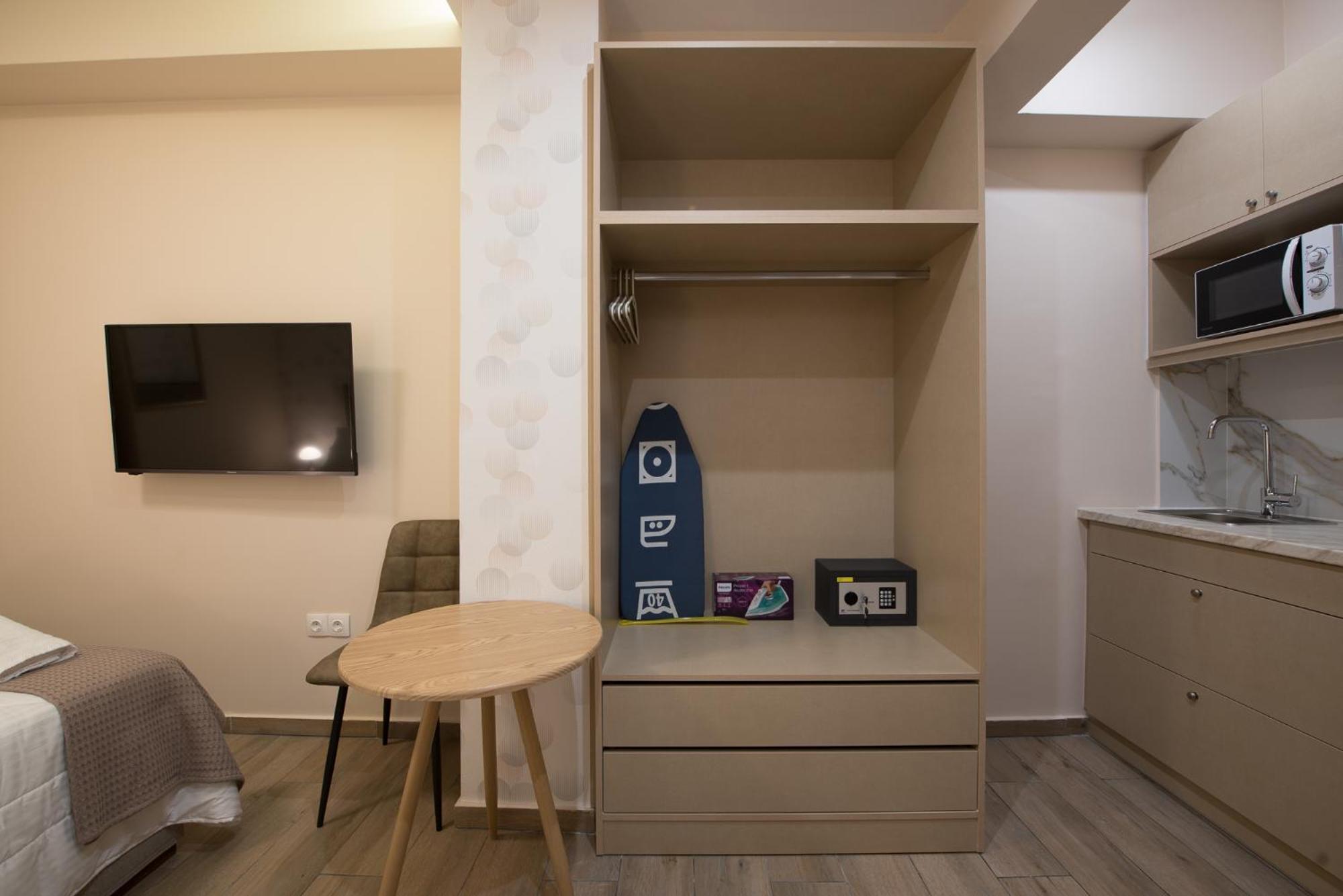 Rob Venture Suites At The Central Of Athens City Chambre photo